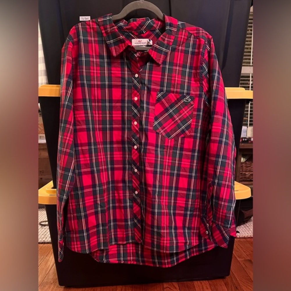 ❤️🎄 Vineyards Vines Button Down - Size 20